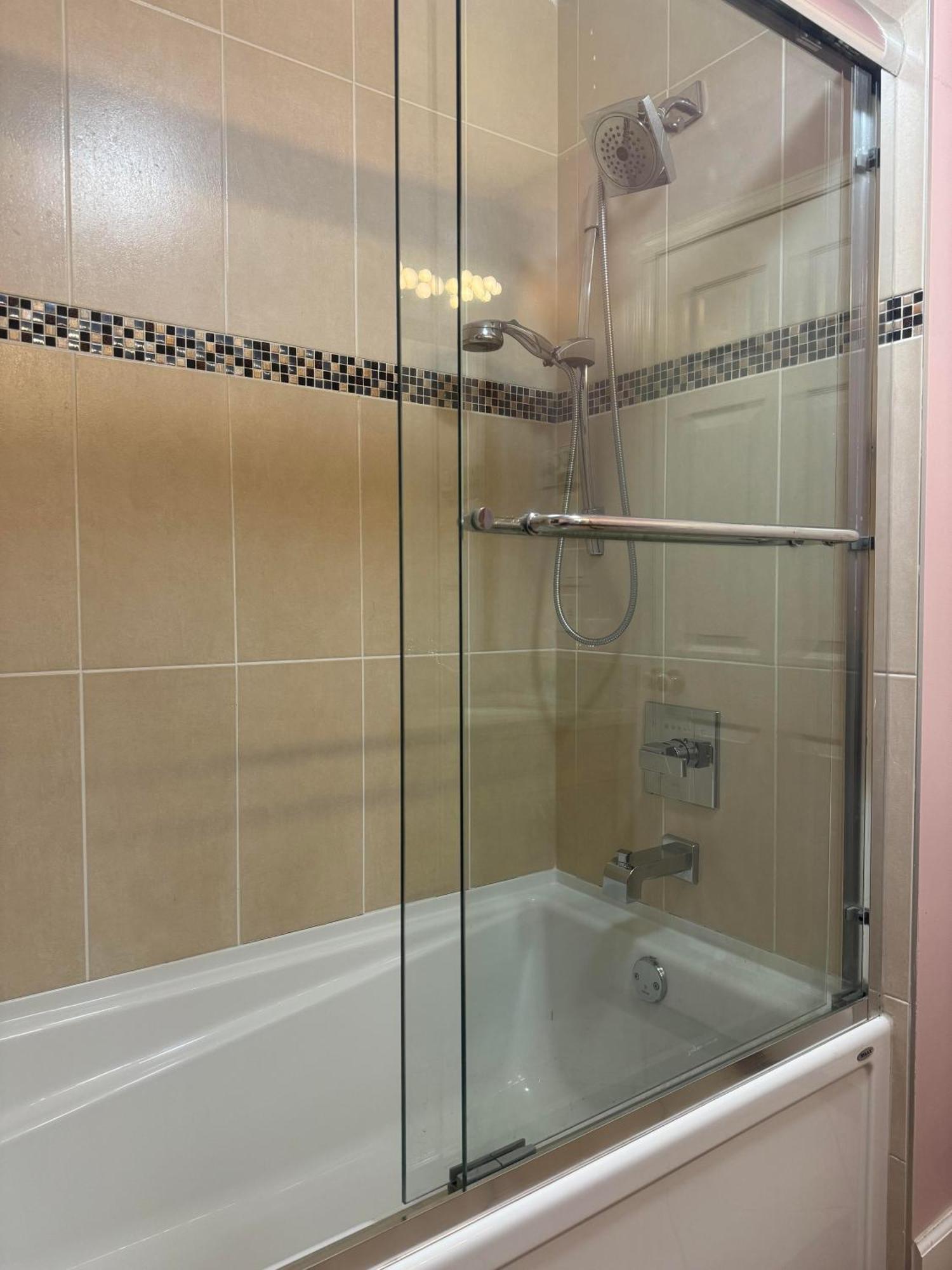 Comfortable Guest Home Near Downtown Vancouver & Sights & Stores Kültér fotó